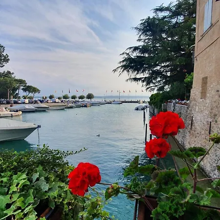 公寓 Casa Caleidos - Sirmione4u 西尔米奥奈